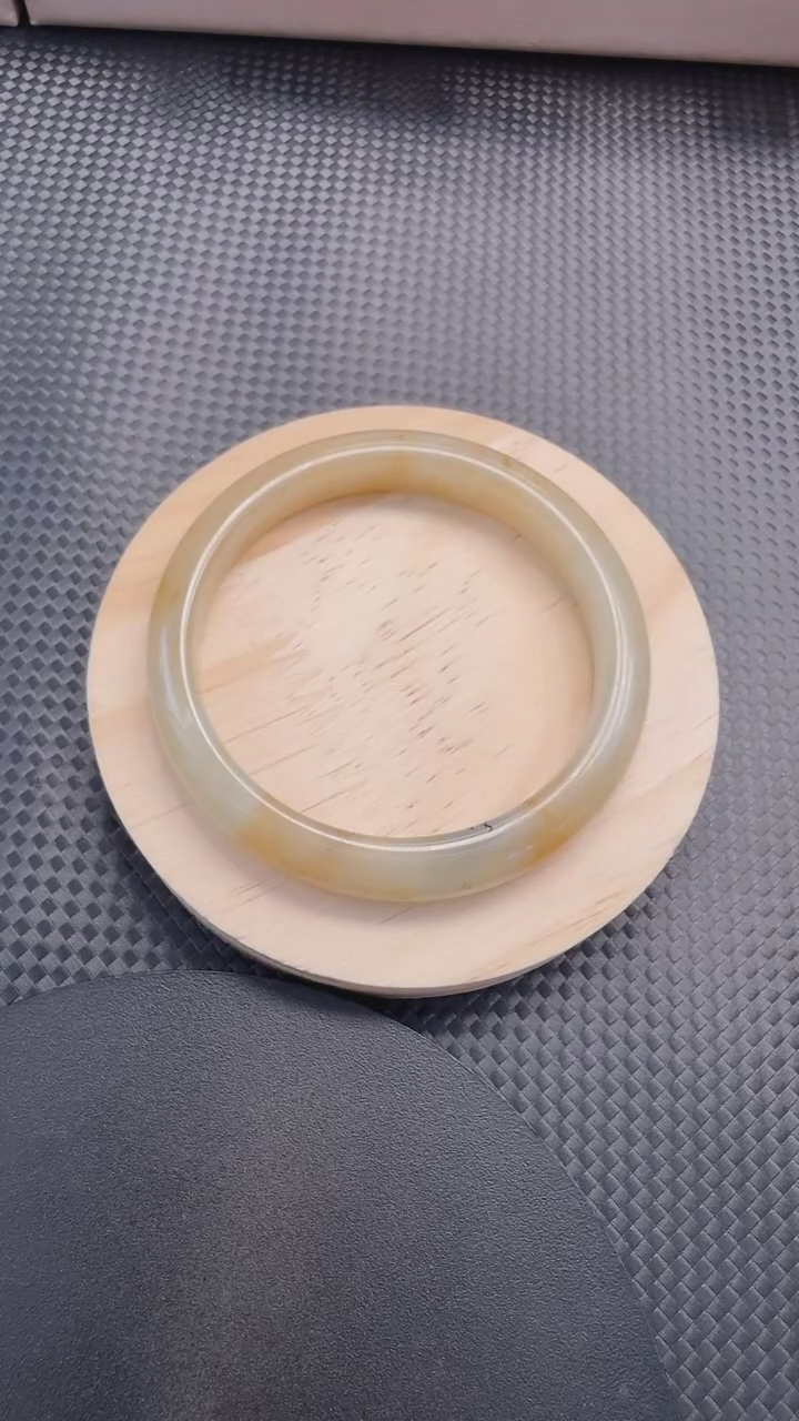 【闪购商品】和田玉手镯未镶嵌40圈口58.7正圈