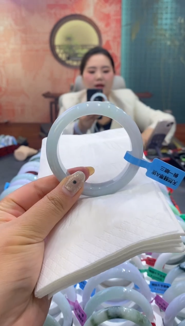 未镶嵌手镯翡翠多人00012087