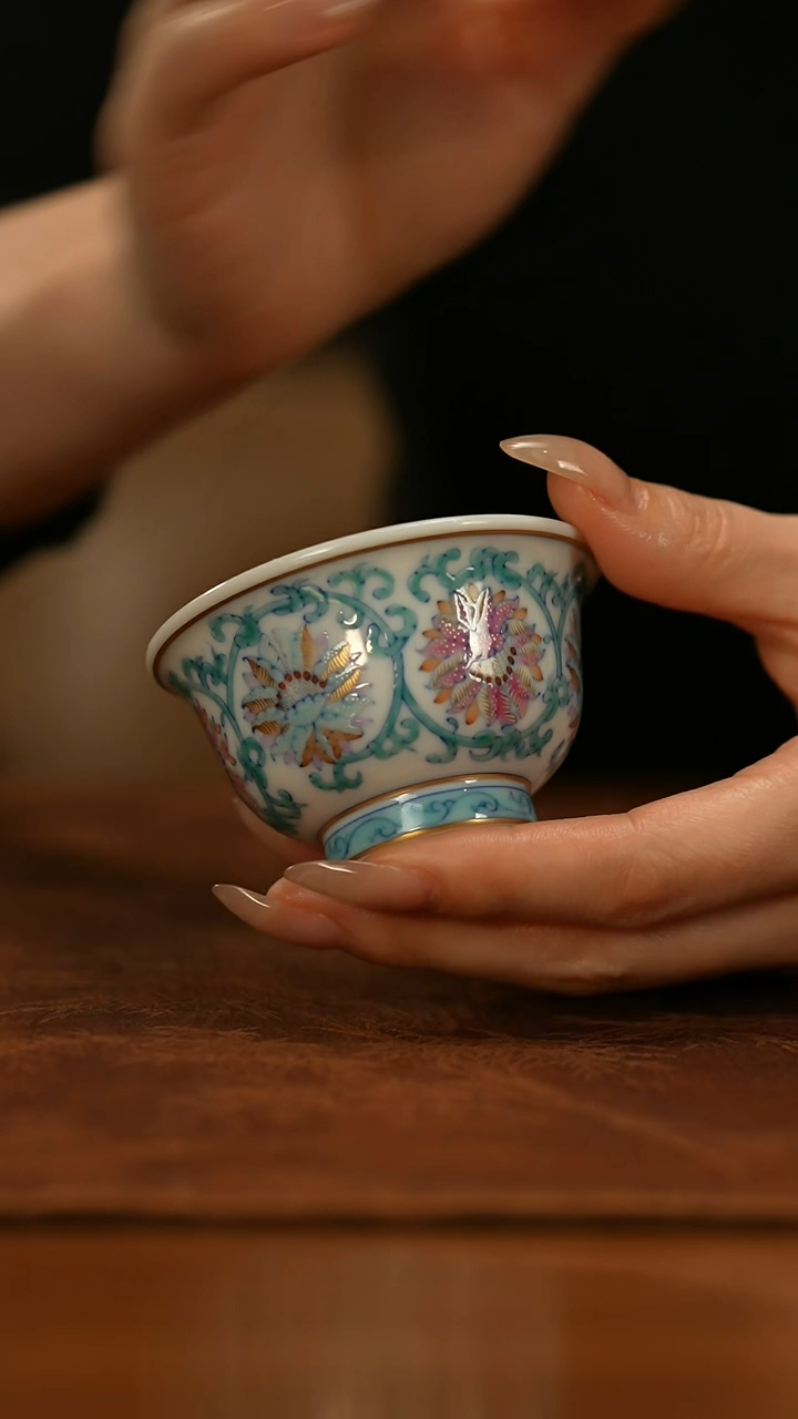 【闪购商品】瓷片冉月              