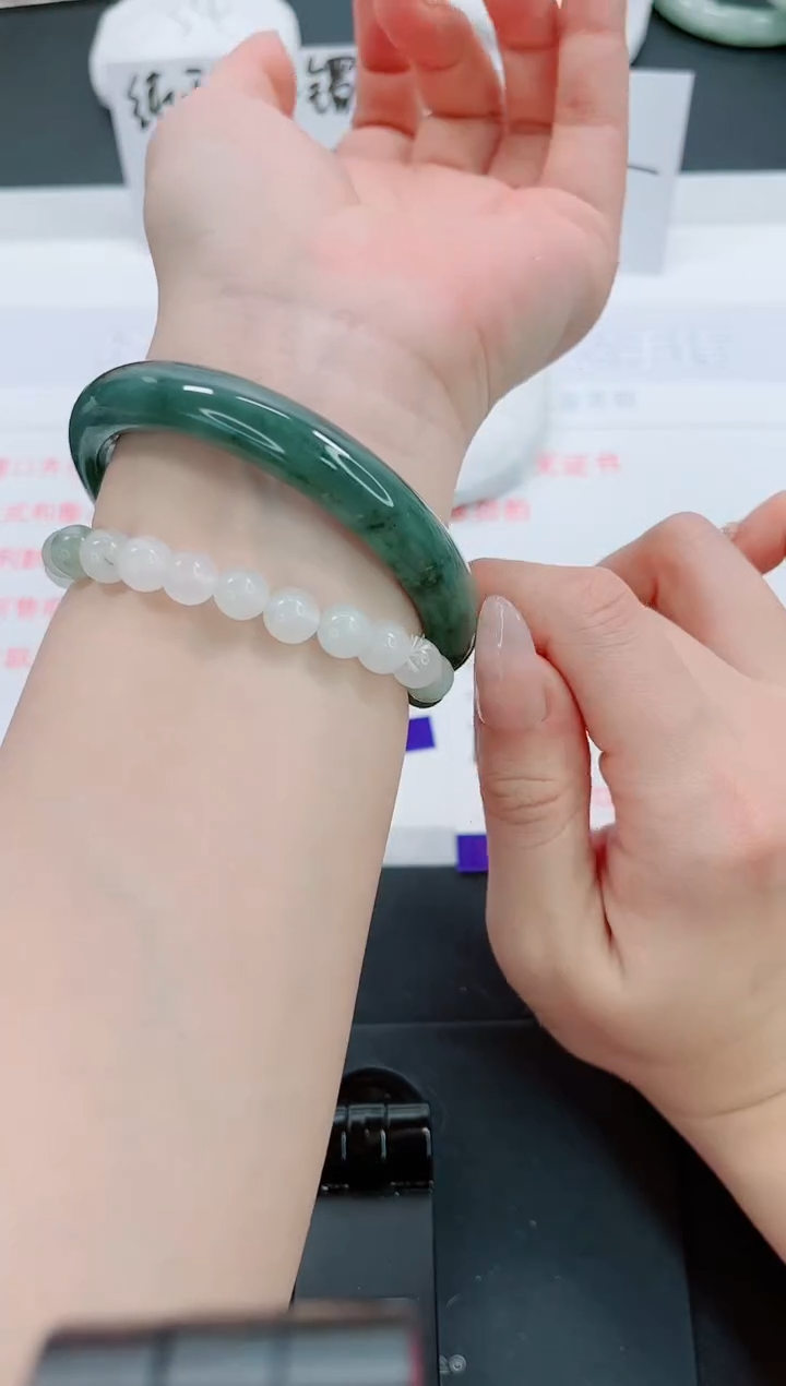 【闪购商品】石英质玉手镯未镶嵌121号-63圈