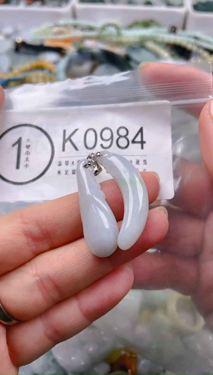 【闪购商品】翡翠颈饰未镶嵌/K/翡翠A货一图一物