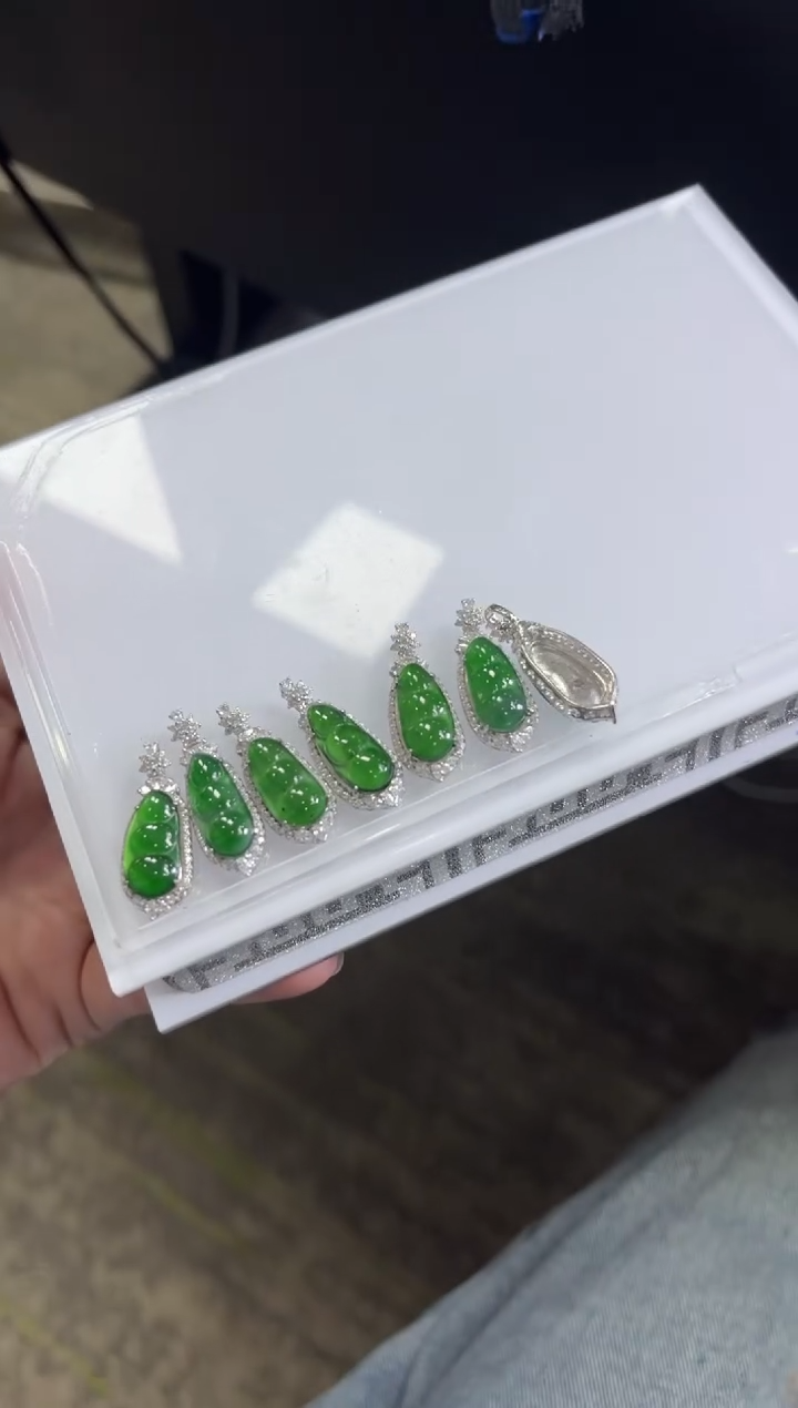 【闪购商品】翡翠颈饰银S925镶嵌A430 /多样性发一件/配绳子
