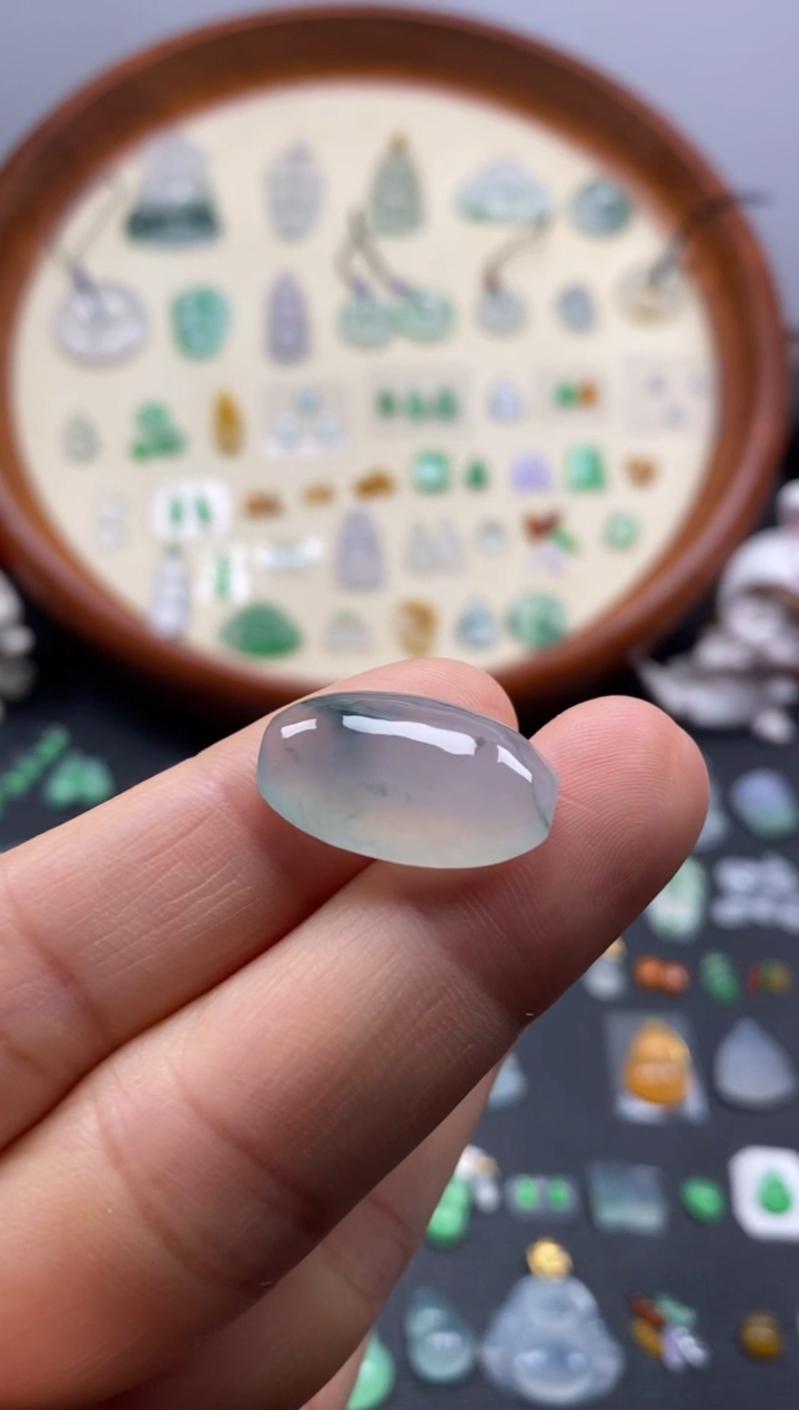 颈饰未镶嵌翡翠飘花扁珠/芬