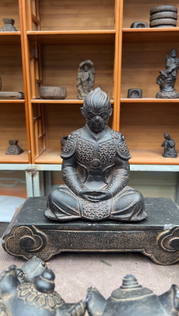 陶土【火山泥】大悟空+云台底座