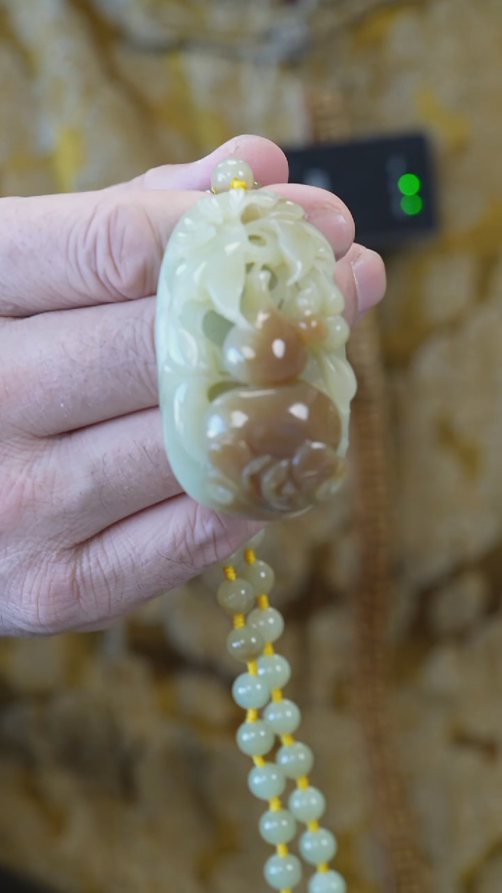 【闪购商品】和田玉吊坠未镶嵌葫芦约6.4*3.6*2.2重约118g