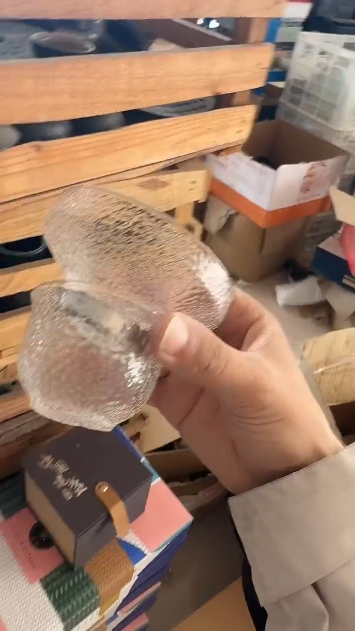 杯无运费险有瑕疵的摄影的产品有使用过的痕迹有点脏介意勿拍