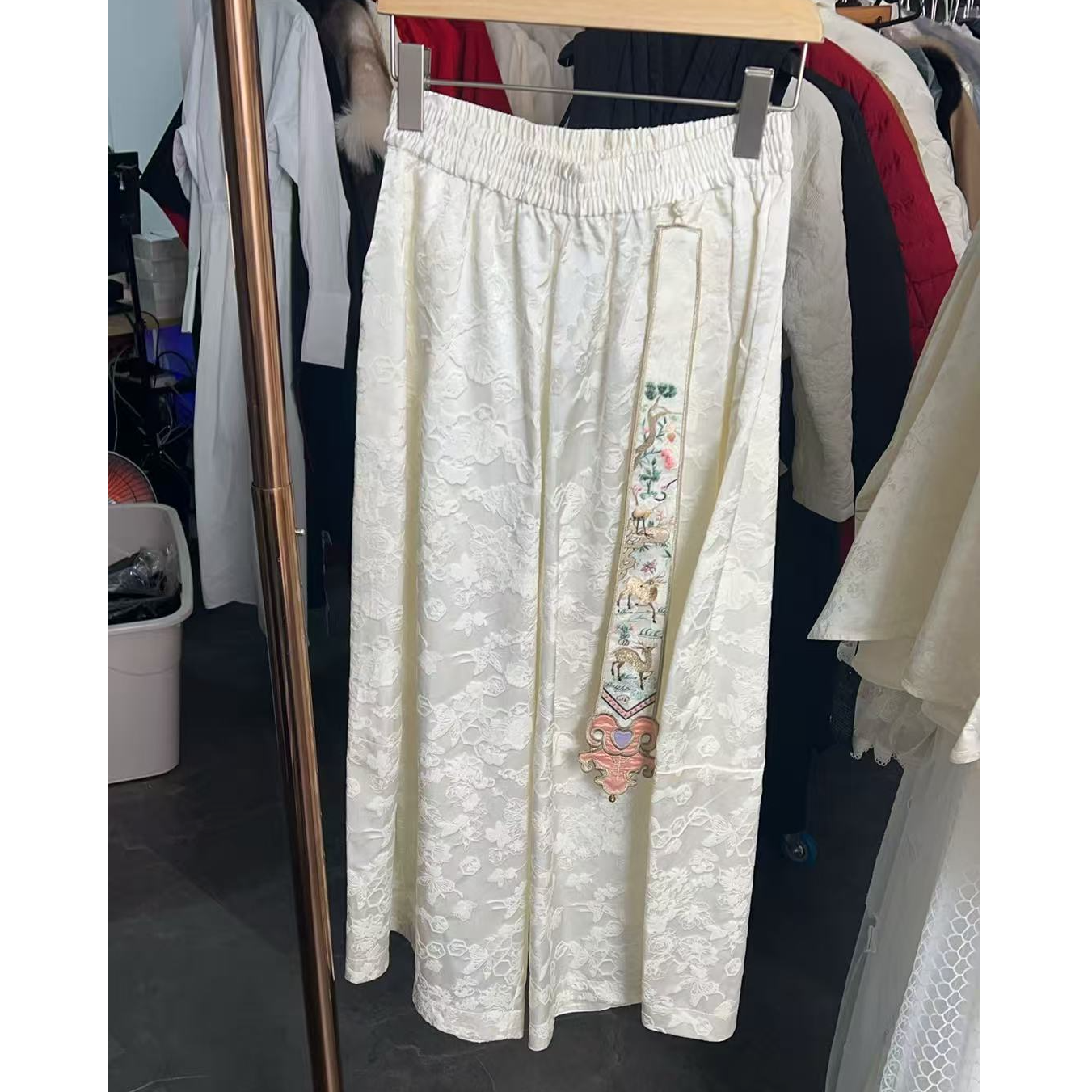 知意孤品裤子女款