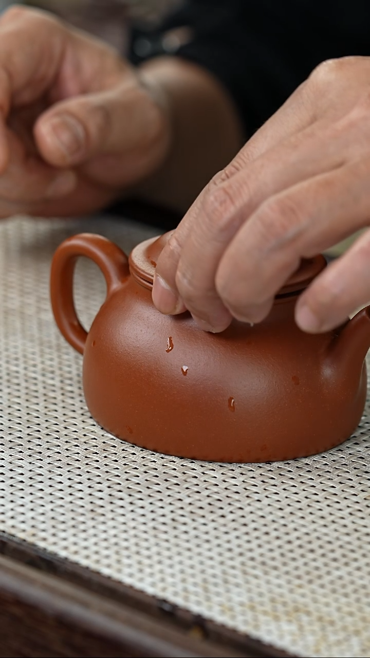 【闪购商品】紫砂茶壶@@HT15624金秀芳怀隐