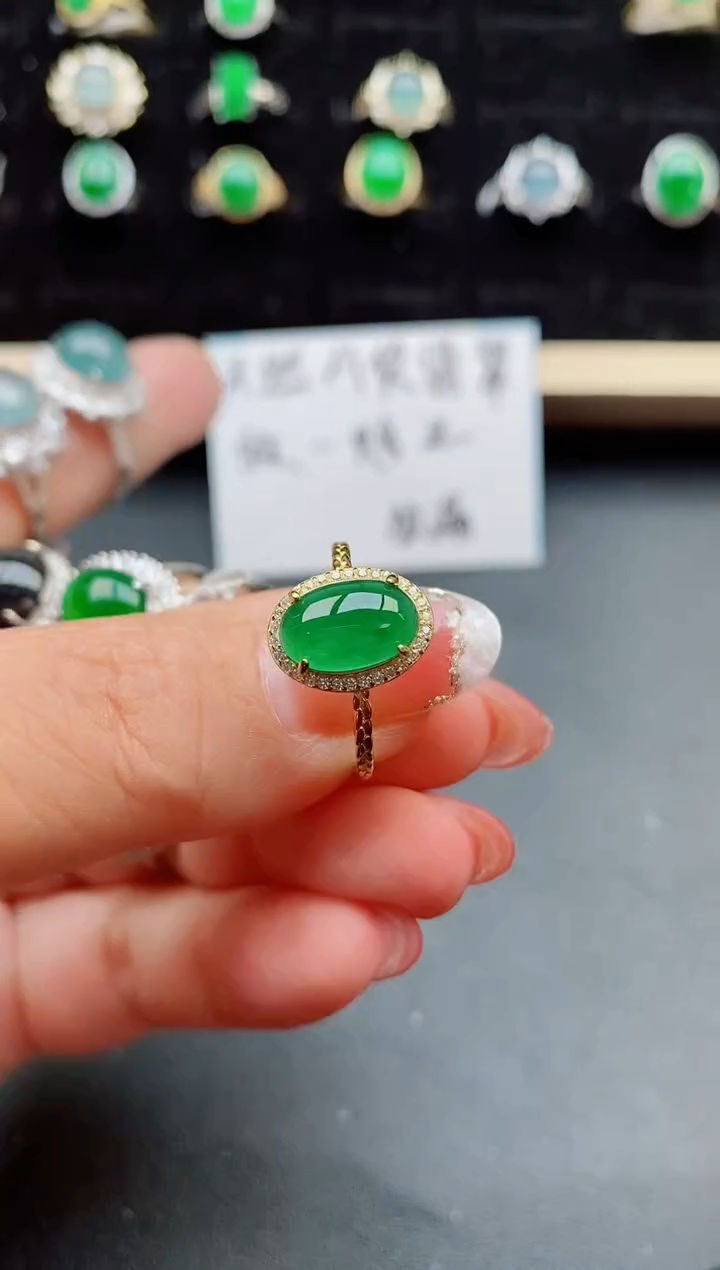 【闪购商品】翡翠戒指银S925镶嵌8000