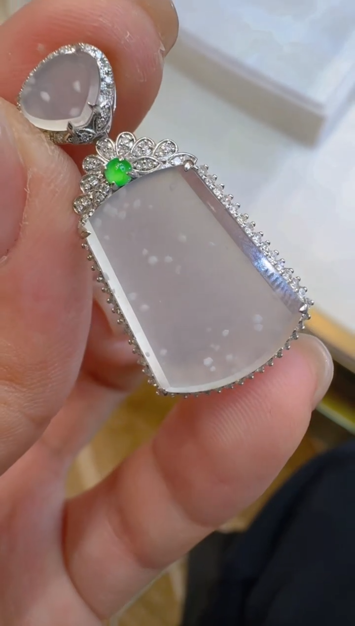 吊坠(不含链)18K金镶嵌翡翠多样性团购发一件