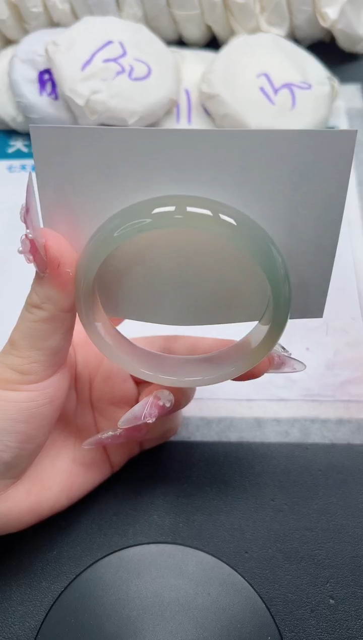 石英质玉手镯未镶嵌94-61.6