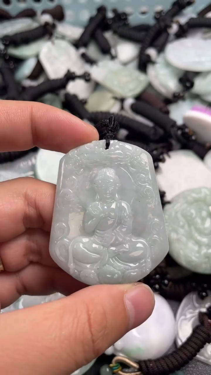 翡翠未镶嵌吊坠(不含链)1