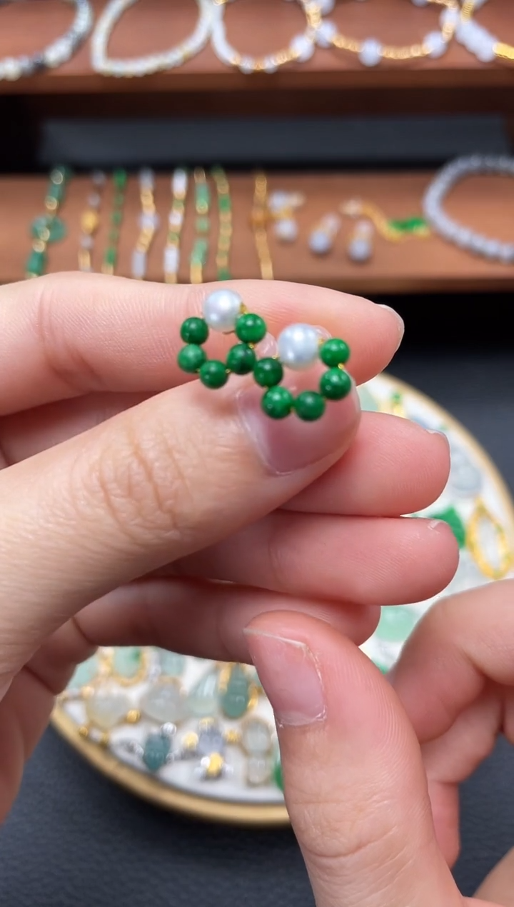 【闪购商品】翡翠耳钉18K金镶嵌2个   JK712