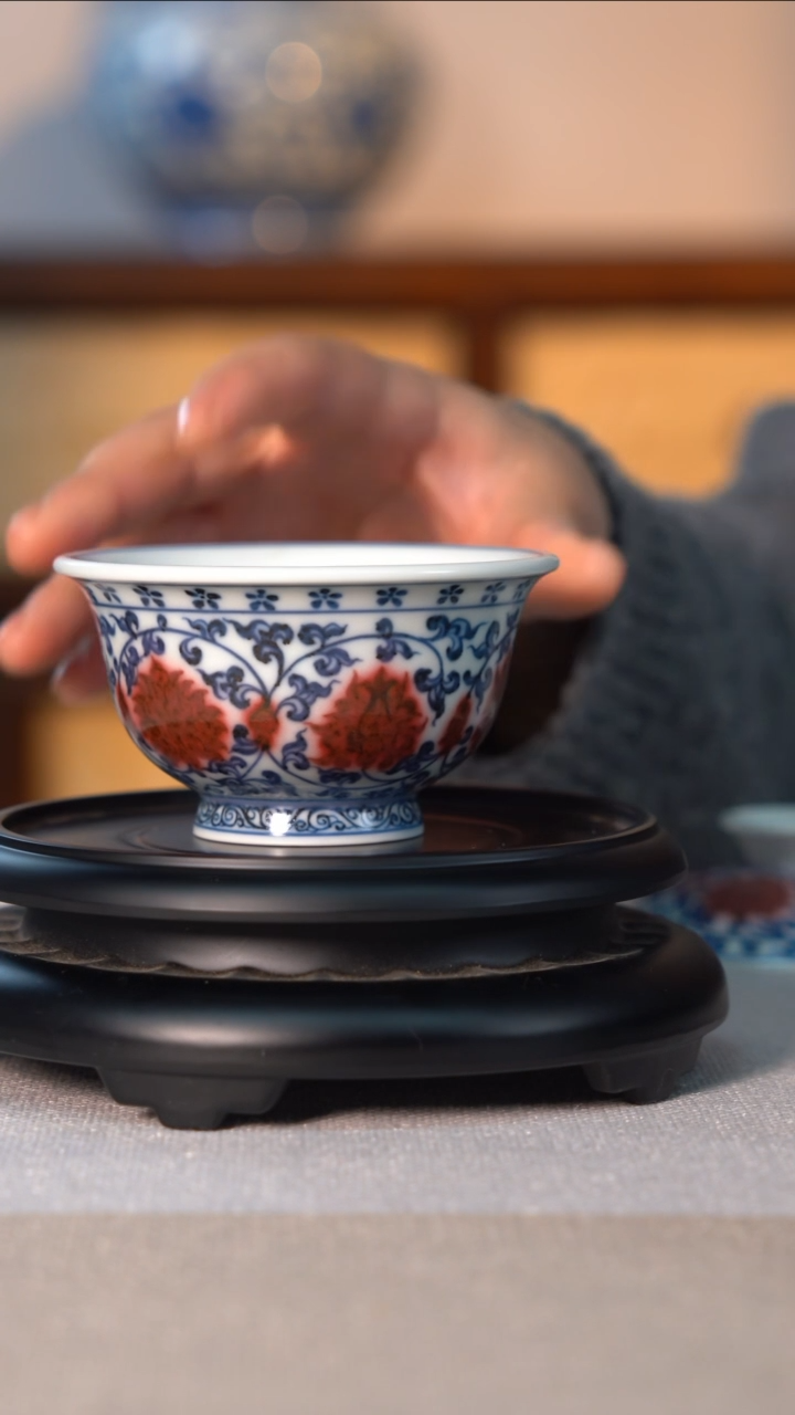 【闪购商品】盖碗青花缠枝连盖碗