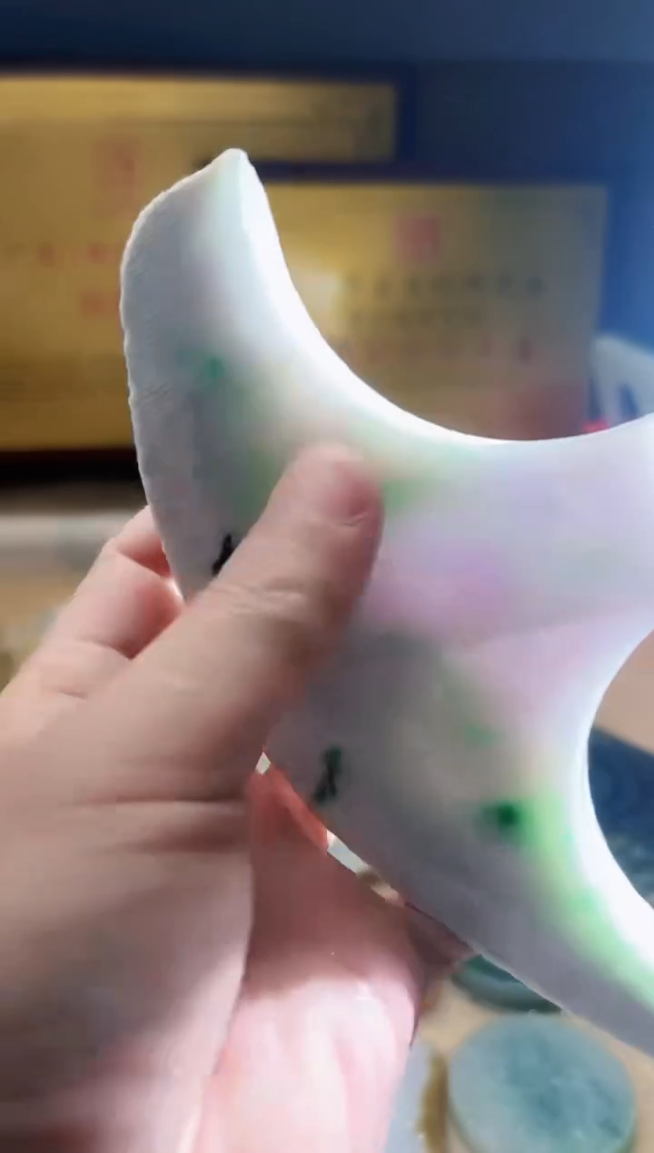翡翠挂件未镶嵌A货张麦7260