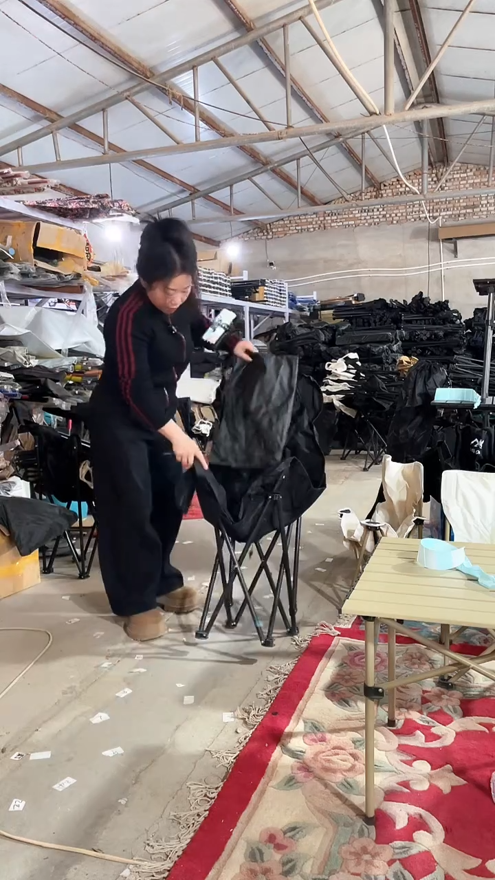 铁高背月亮椅   黑色