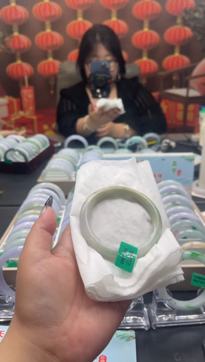 翡翠手镯未镶嵌00008846