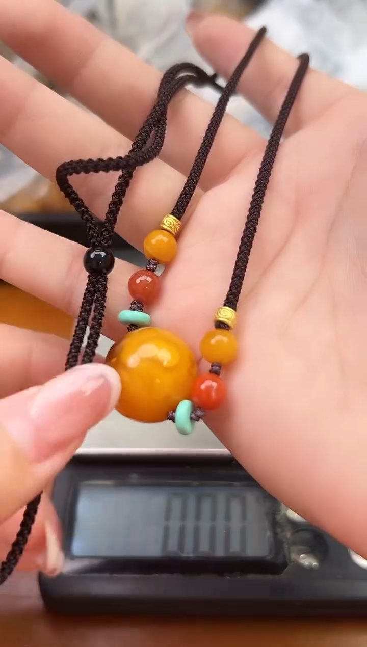 未镶嵌琥珀裸石琥珀蜜蜡吊坠