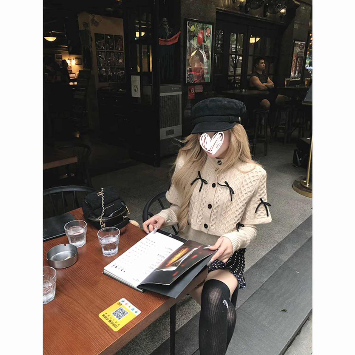 2025秋冬季燕麦色高级感毛衣秋冬洋气披肩针织时尚百搭两件套D963