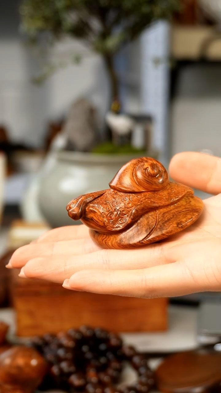 【闪购商品】黄花梨/降香黄檀海黄安居乐业手把件