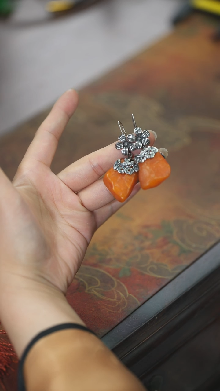 【闪购商品】琥珀颈饰银S925镶嵌原石耳环