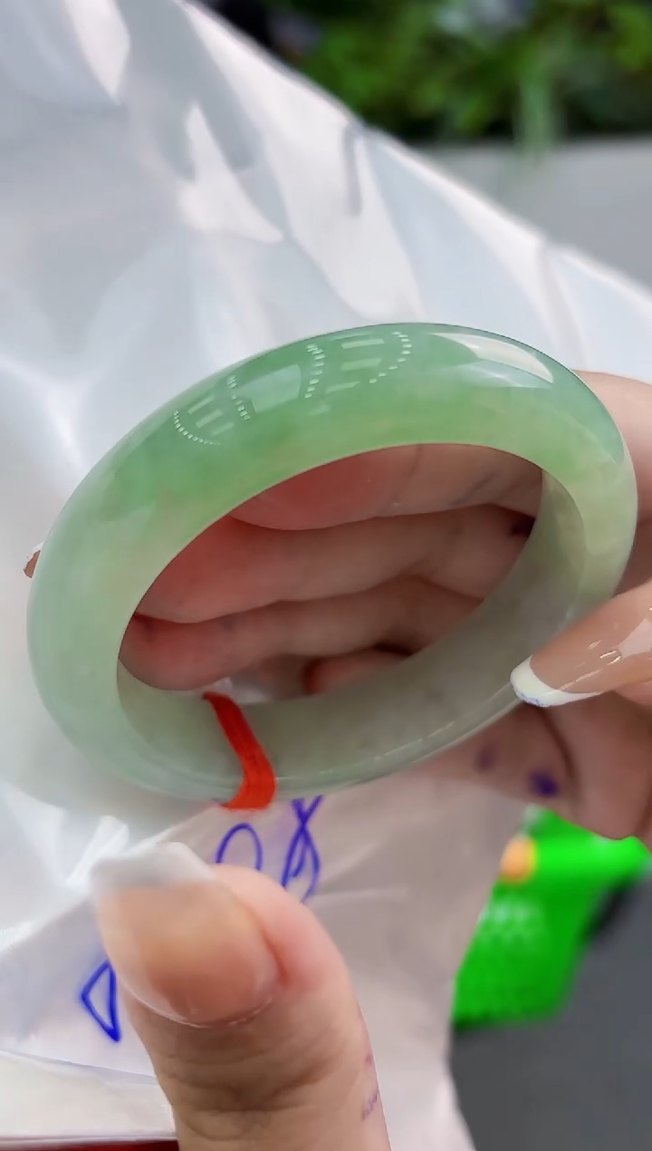 【闪购商品】翡翠手镯未镶嵌翡翠手镯