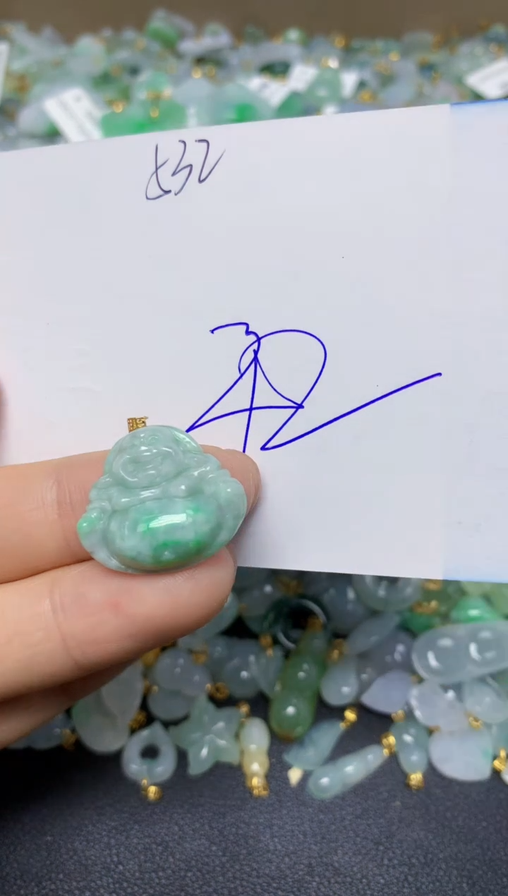 【闪购商品】翡翠挂件18K金镶嵌 天然翡翠A货