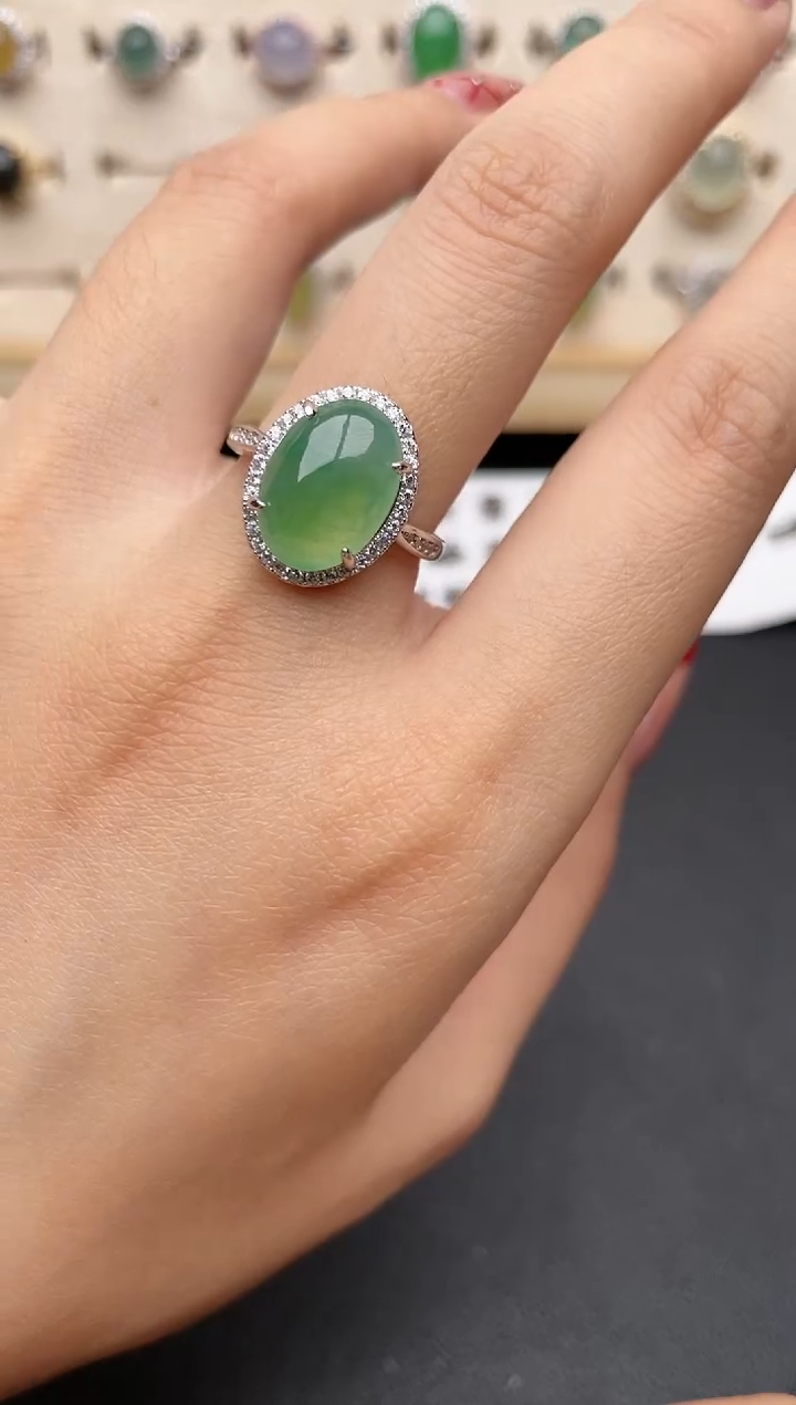 【闪购商品】翡翠戒指银S925镶嵌一物一证一礼盒