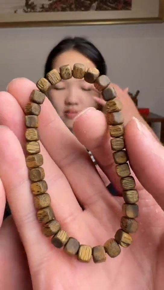 沉香沉香碎屑+FT-05