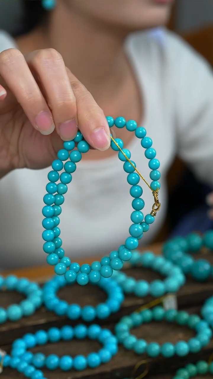 18K金镶嵌绿松石塔链高瓷