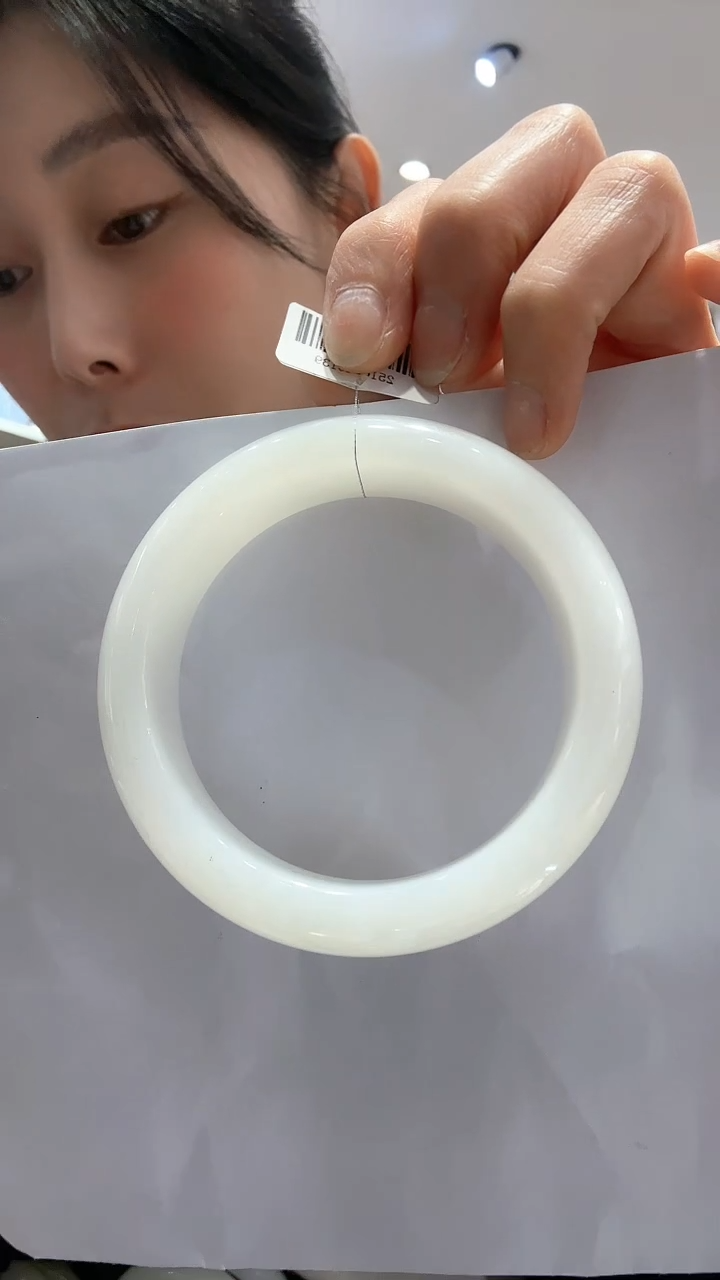 未镶嵌手镯和田玉【10】56.3mm白玉