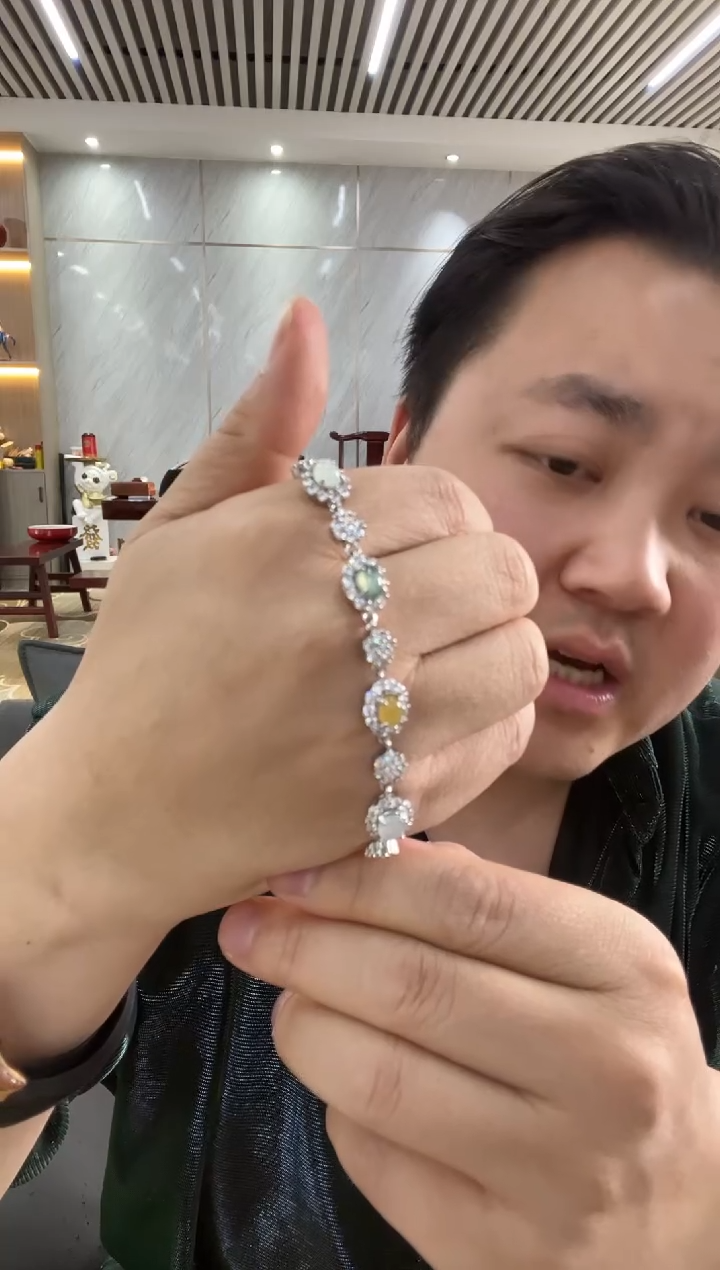 【闪购商品】翡翠手链未镶嵌手链