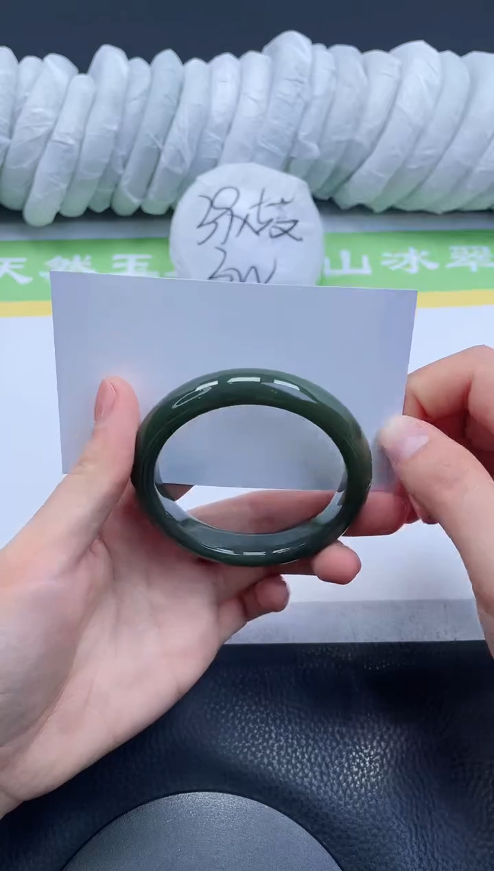 【闪购商品】和田玉手镯未镶嵌A450-52+