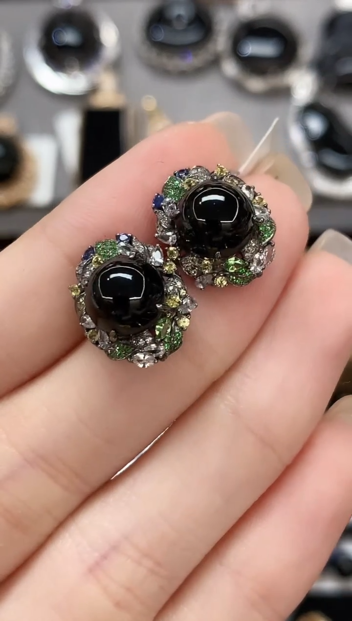 18K金镶嵌翡翠耳饰ML多样性发其一