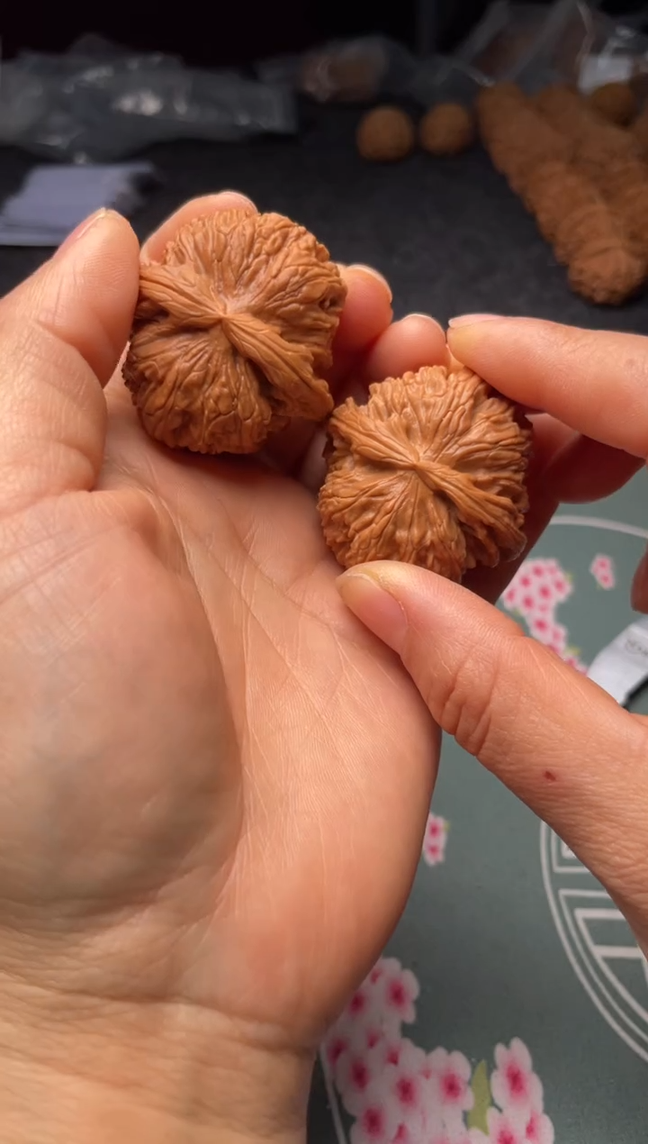 把件文玩核桃w21 白狮子 40尺