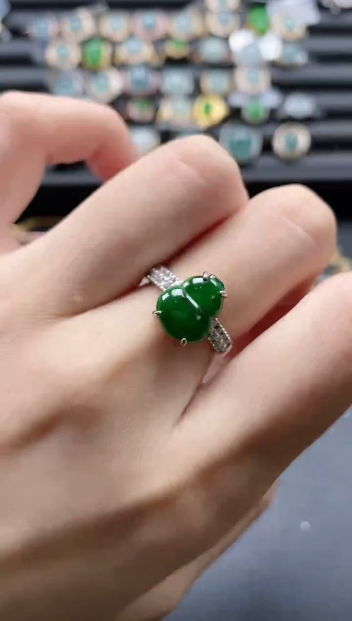 【闪购商品】翡翠戒指银S925镶嵌51511