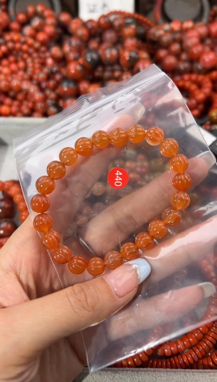 未镶嵌手串南红玛瑙8+