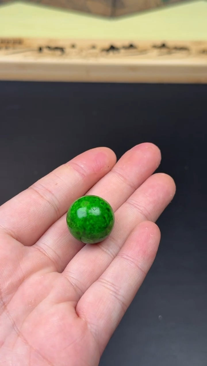 未镶嵌1玛瑙/玉髓面****?绿西瓜2.0单颗