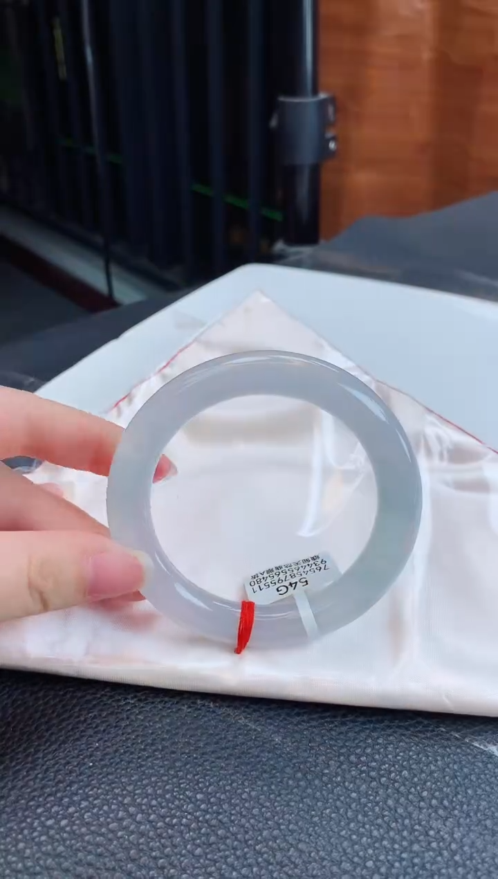 【闪购商品】翡翠手镯未镶嵌缅甸天然翡翠A货手镯