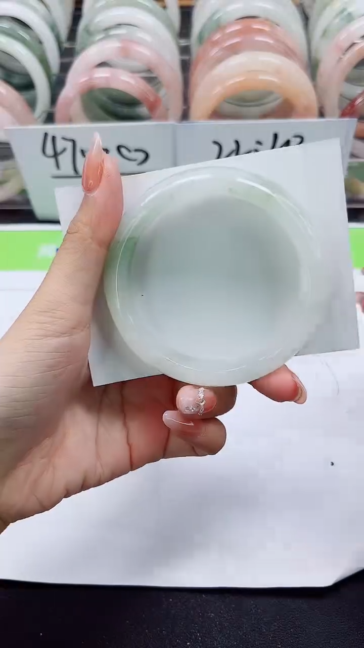 【闪购商品】石英质玉手镯合金A275-56/57