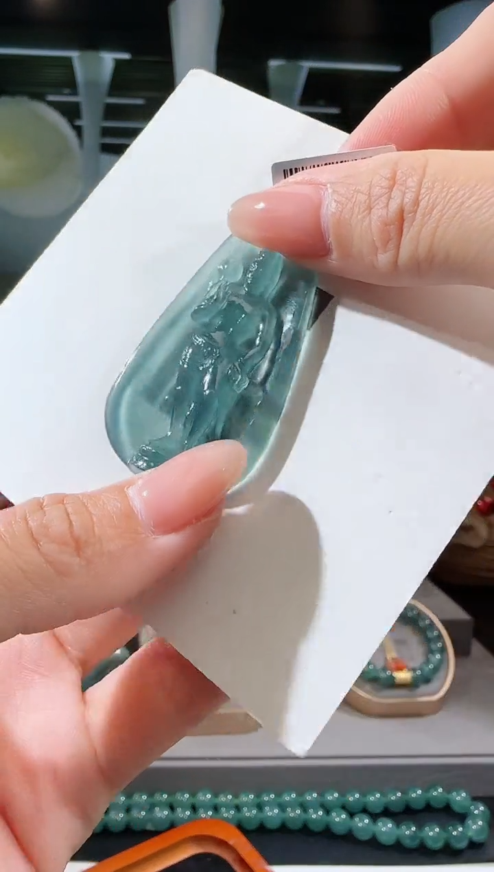 【闪购商品】翡翠吊坠(不含链)未镶嵌观音