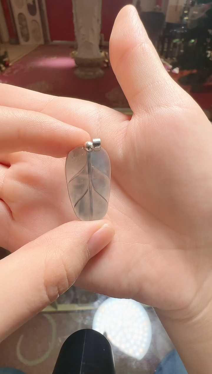 【闪购商品】翡翠吊坠(不含链)未镶嵌翡翠