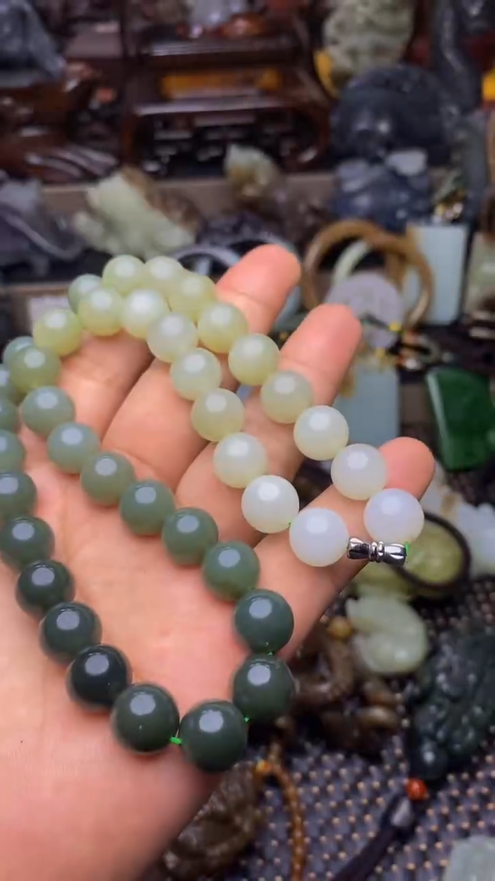 和田玉未镶嵌把件1