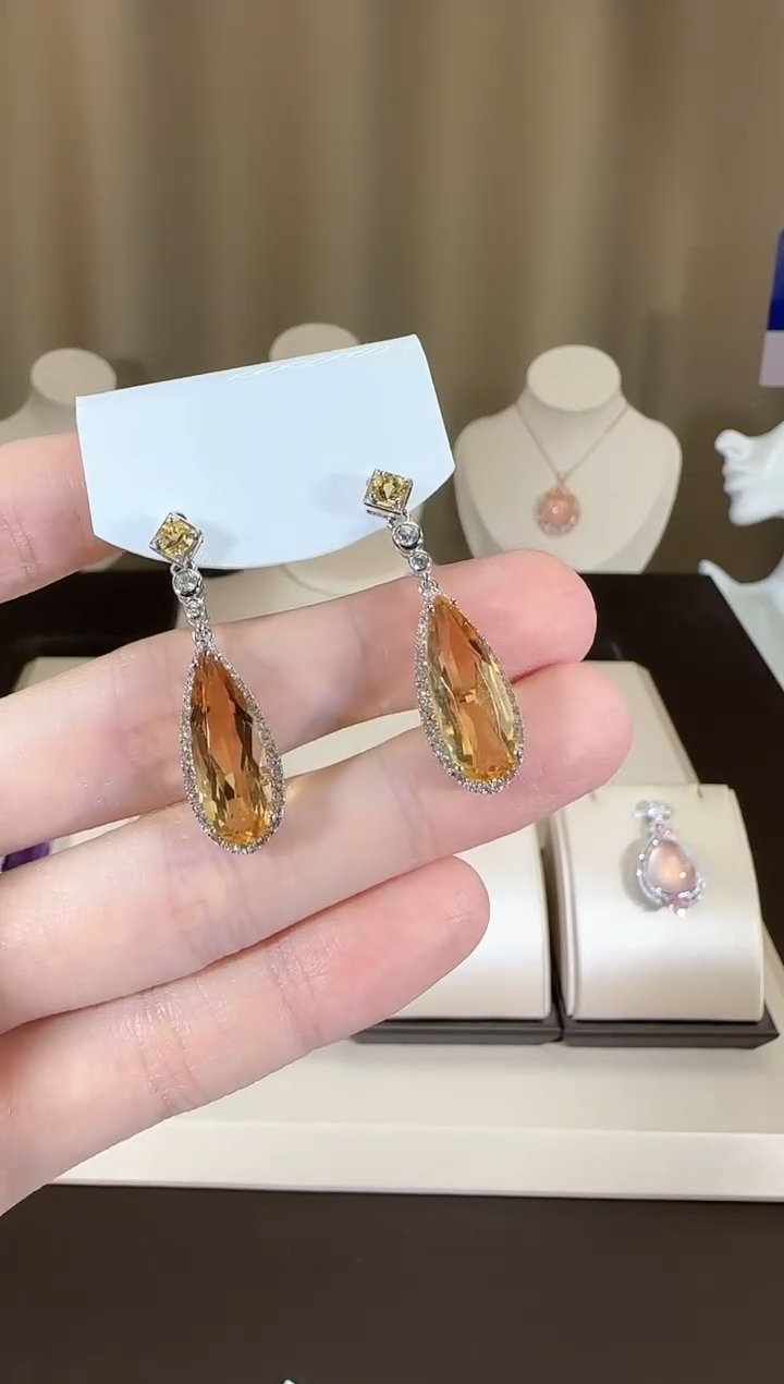 【闪购商品】黄晶耳饰银S925镶嵌8*18mm水滴
