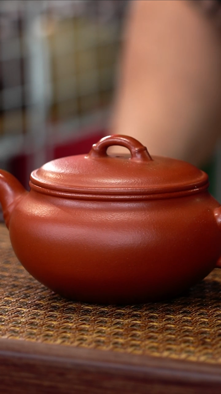 茶壶紫砂ZQ 朱泥竹节扁竹