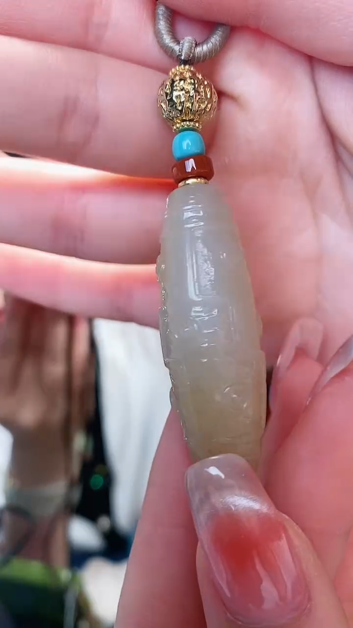 【闪购商品】和田玉挂件未镶嵌九眼吊坠