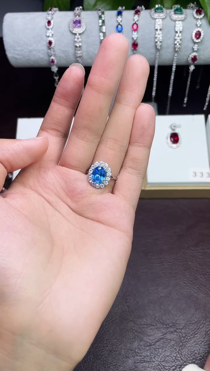 合金合成钻石蓝宝戒指