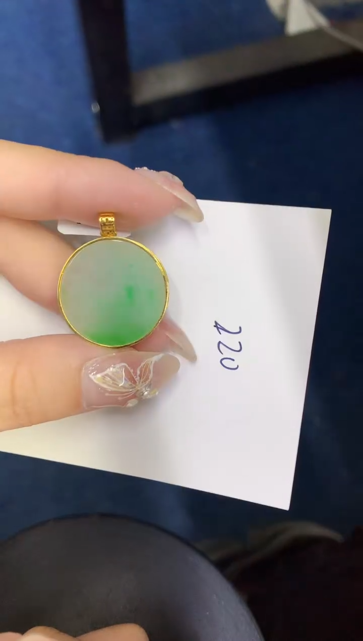 【闪购商品】翡翠颈饰18K金镶嵌0000000000