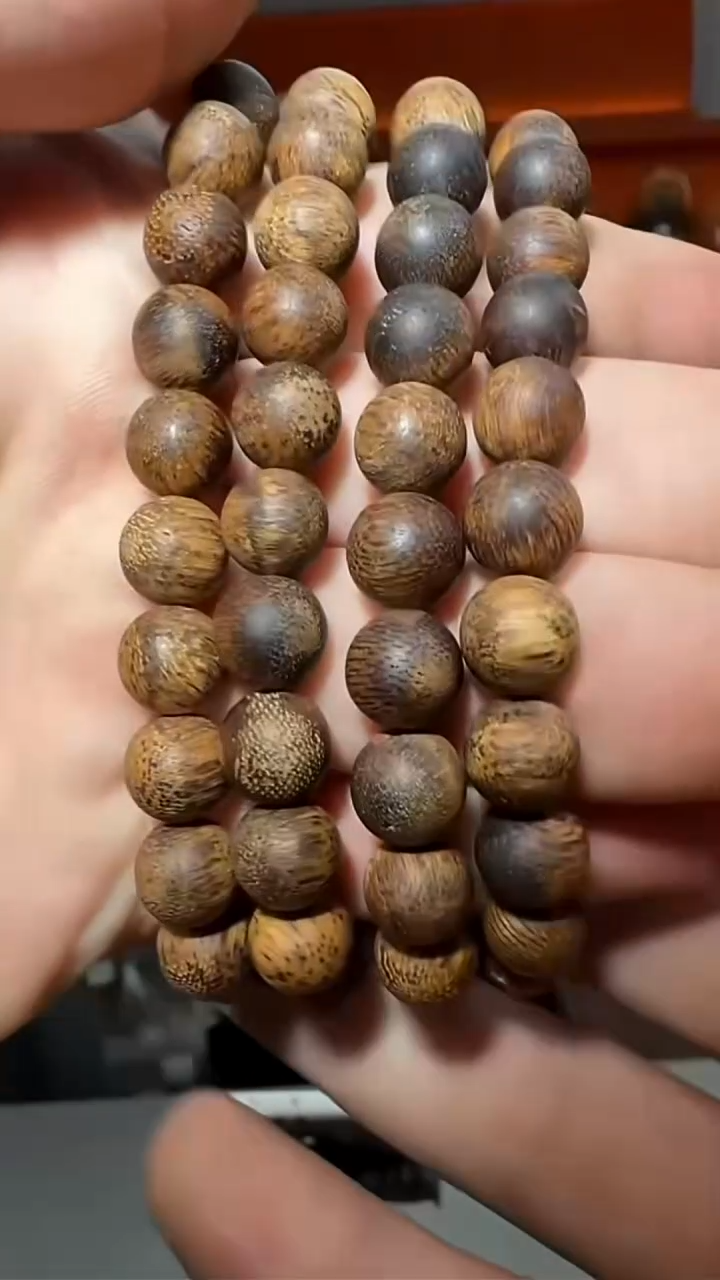 沉香手串21号单圈红土多样性发一