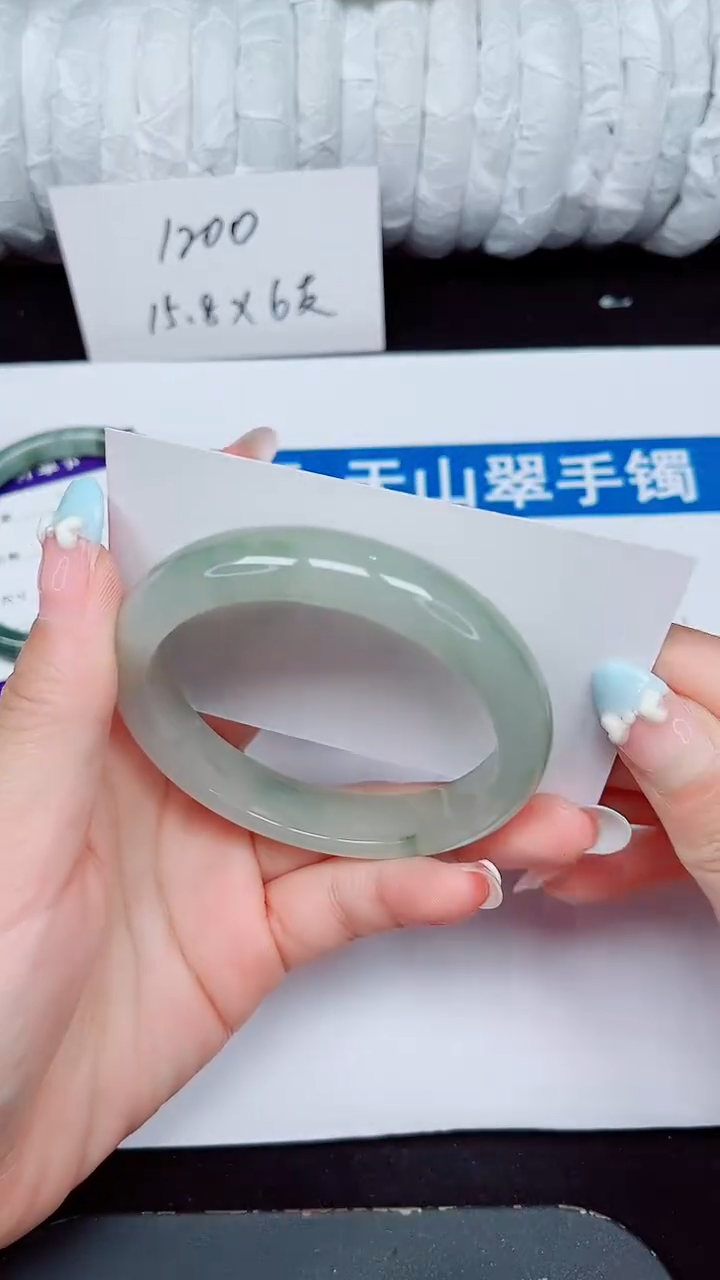 未镶嵌手镯石英质玉25-56/57